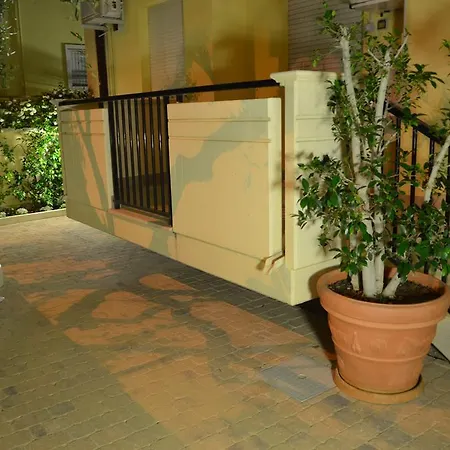 Residence Riviera Alba Adriatica Exterior photo