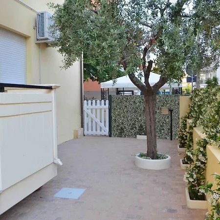 Residence Riviera Alba Adriatica Exterior photo