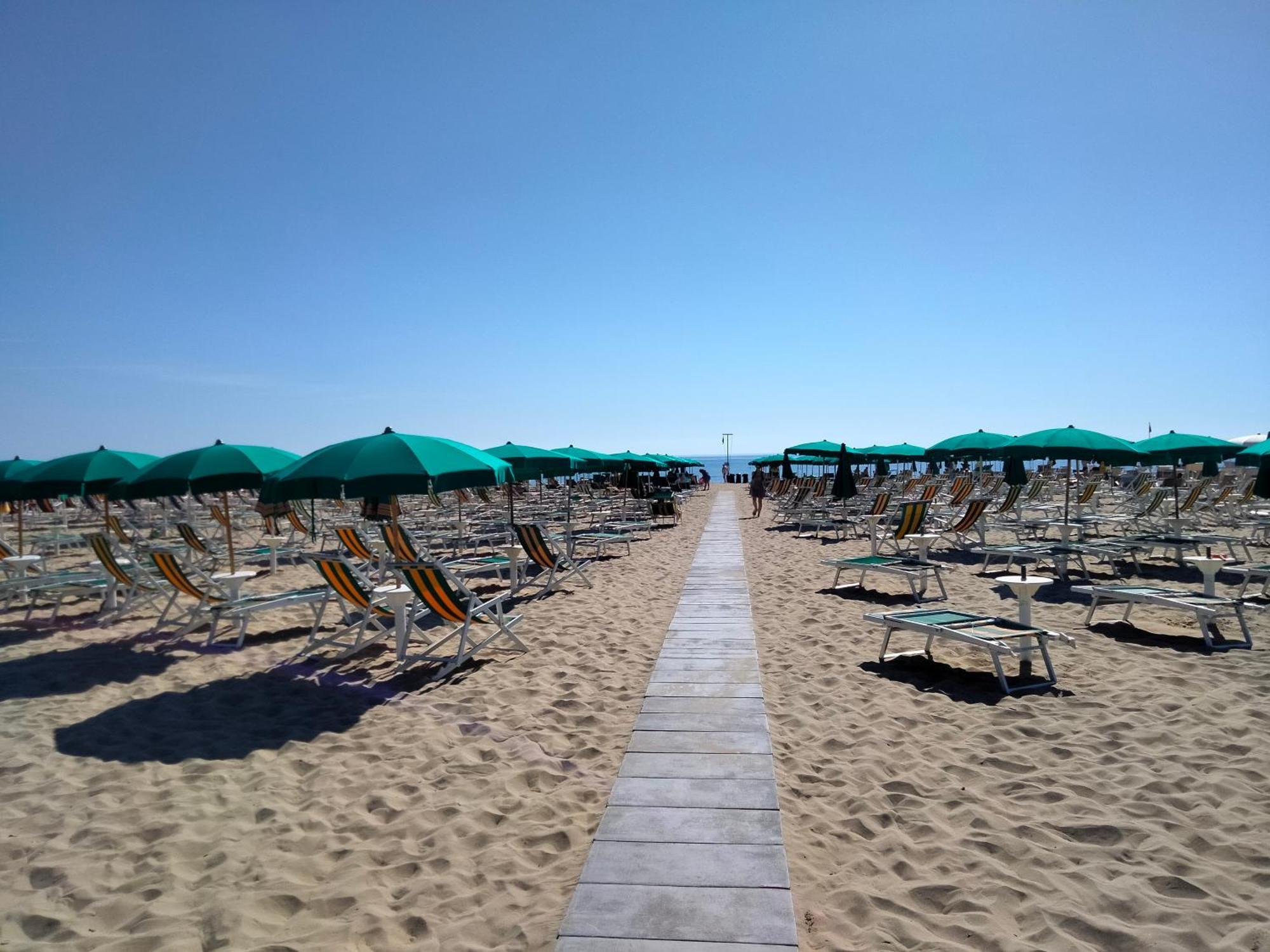 Riviera *